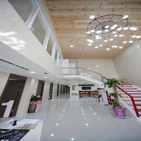 בוסאן Sol Guest House_Haeundae מראה חיצוני תמונה