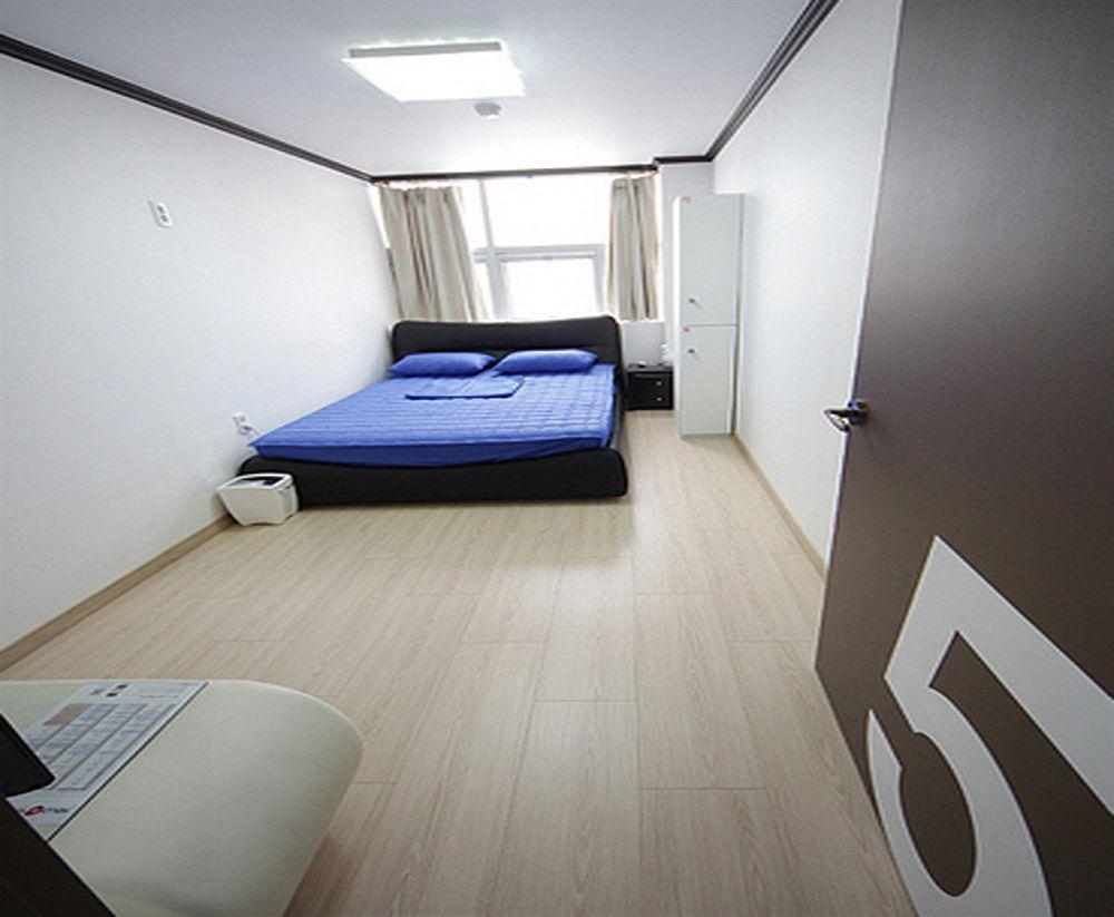 בוסאן Sol Guest House_Haeundae מראה חיצוני תמונה