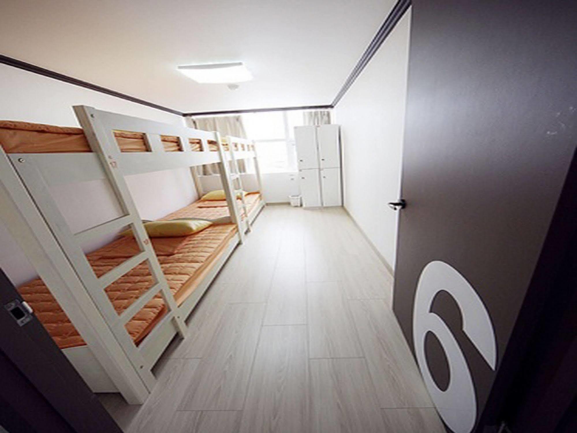 בוסאן Sol Guest House_Haeundae מראה חיצוני תמונה
