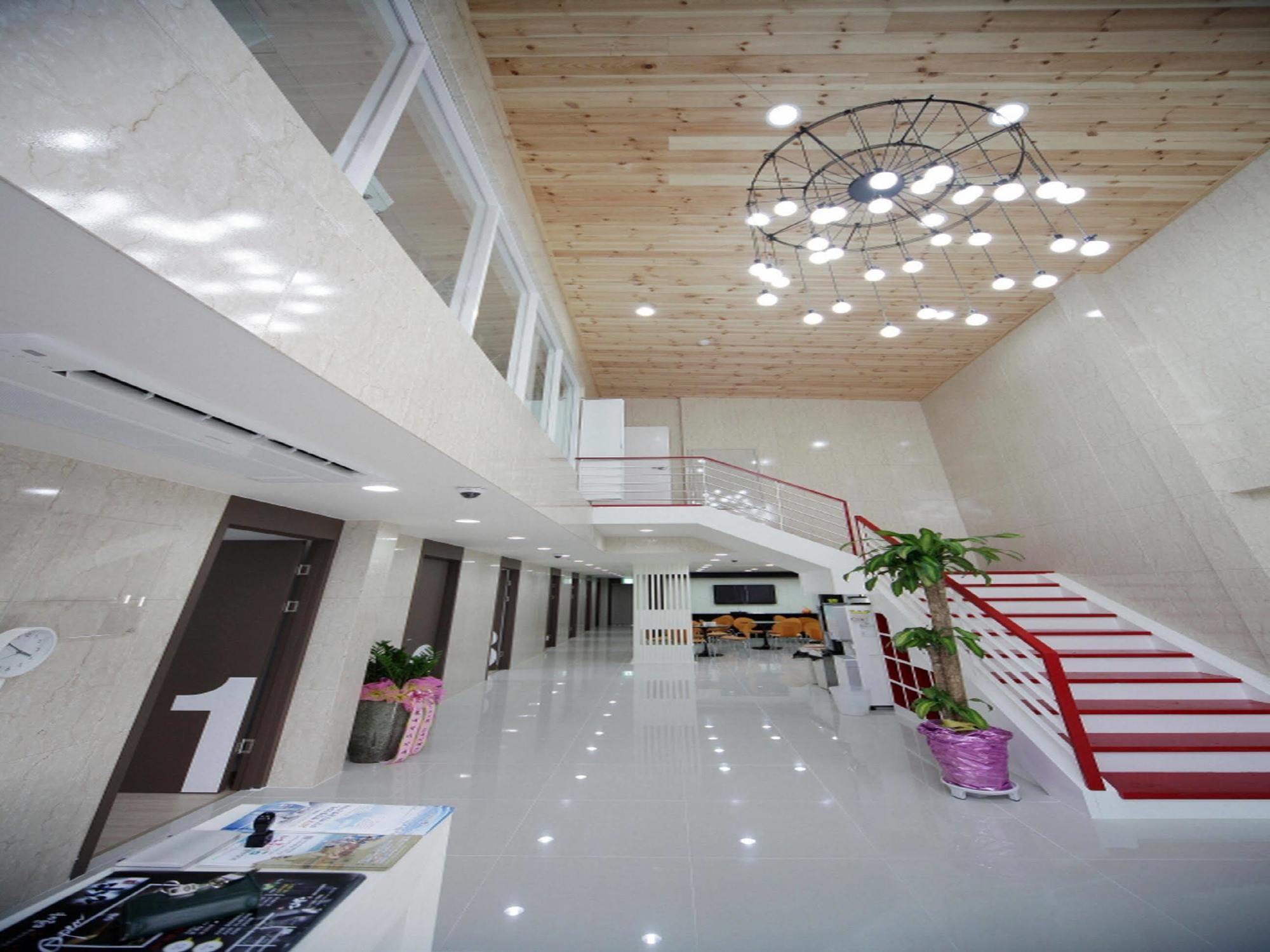 בוסאן Sol Guest House_Haeundae מראה חיצוני תמונה