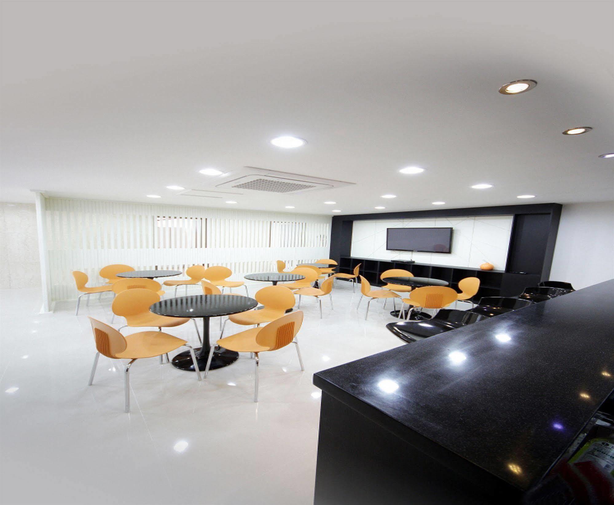 בוסאן Sol Guest House_Haeundae מראה חיצוני תמונה